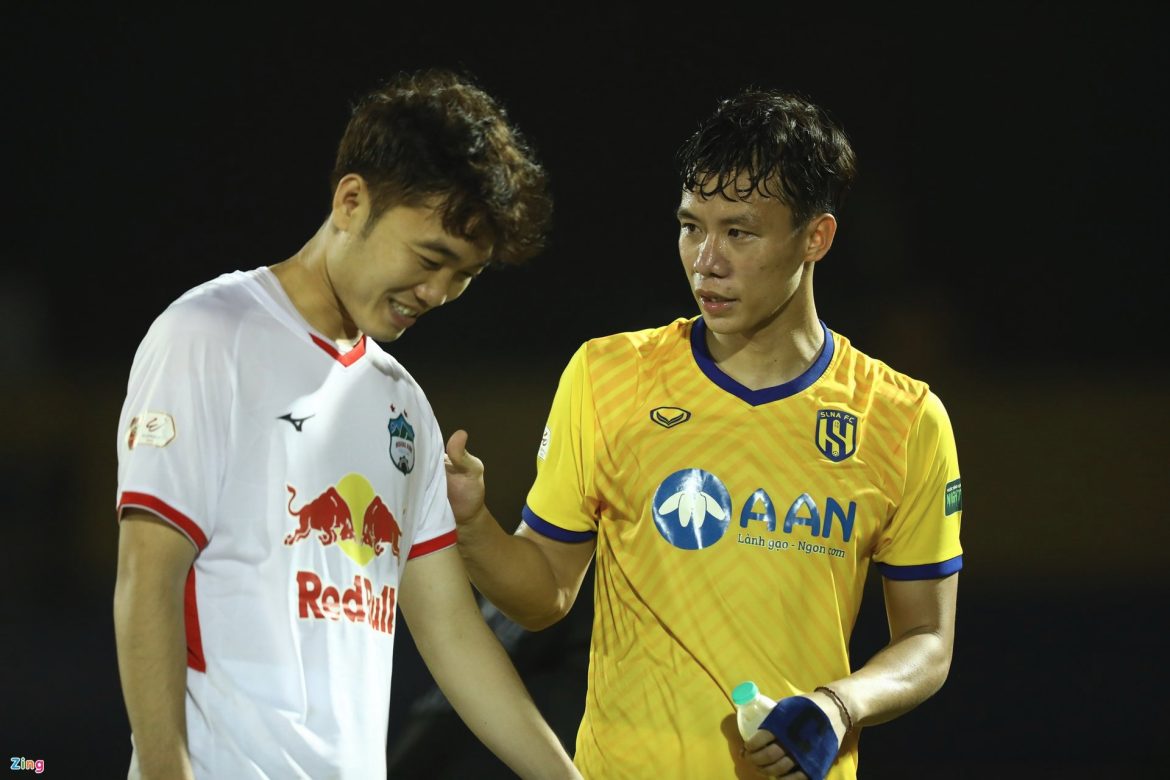 HLV Huy Hoàng: ‘Ngọc Hải quá hiểu cầu thủ HAGL nên SLNA chiến thắng’