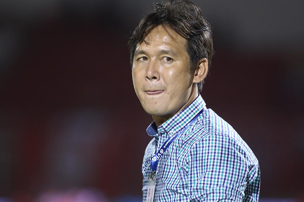 HLV Minh Phương ‘tố’ trọng tài ‘cướp chiến thắng’ của SHB Đà Nẵng