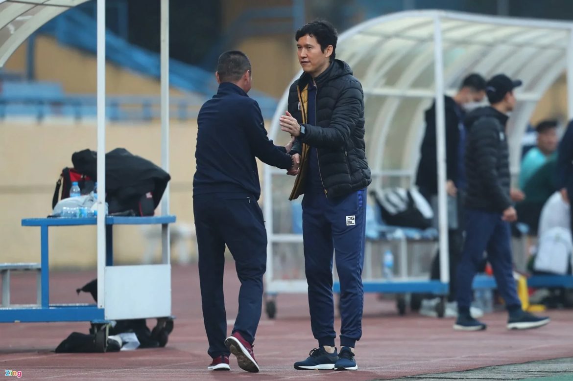 HLV Park Choong-kyun: ‘Cầu thủ CLB Hà Nội nên xuất ngoại từ năm 2023’