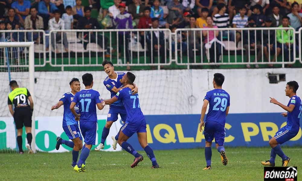 HLV Quảng Nam: Hà Nội có quá nhiều lợi thế để vô địch V-League 2018