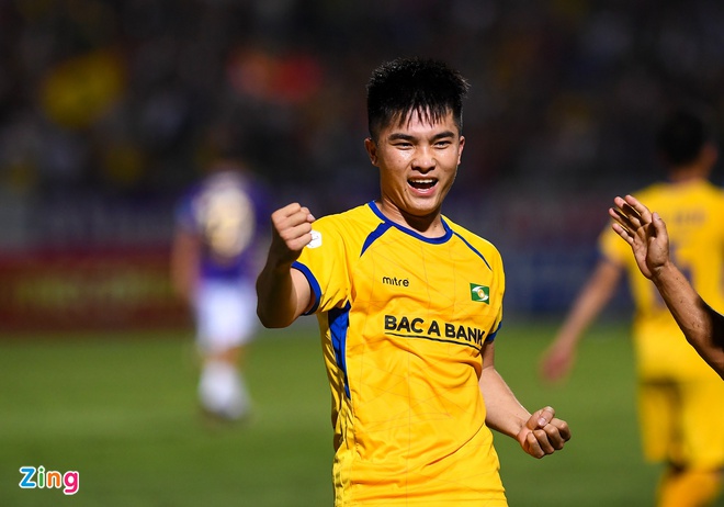 HLV SLNA thừa nhận may mắn khi đánh bại CLB Hà Nội