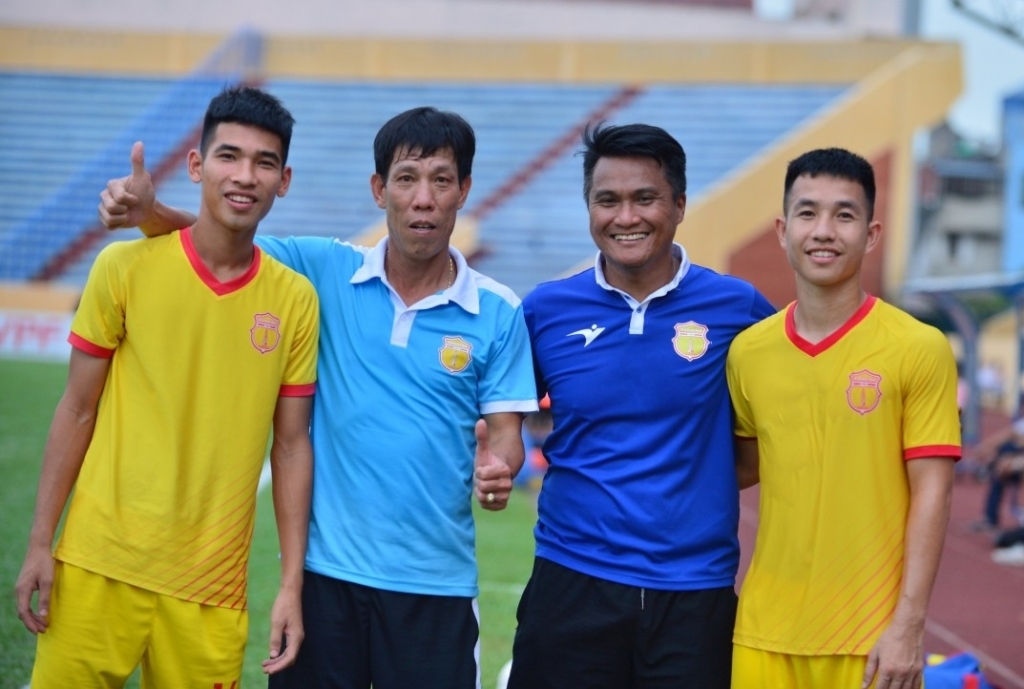 HLV thể lực Nam Định nói điều bất ngờ trước vòng 15 V-League 2019