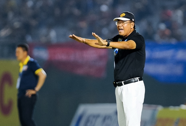 HLV Trần Bình Sự “chê” Quảng Nam chưa đủ tầm để vô địch