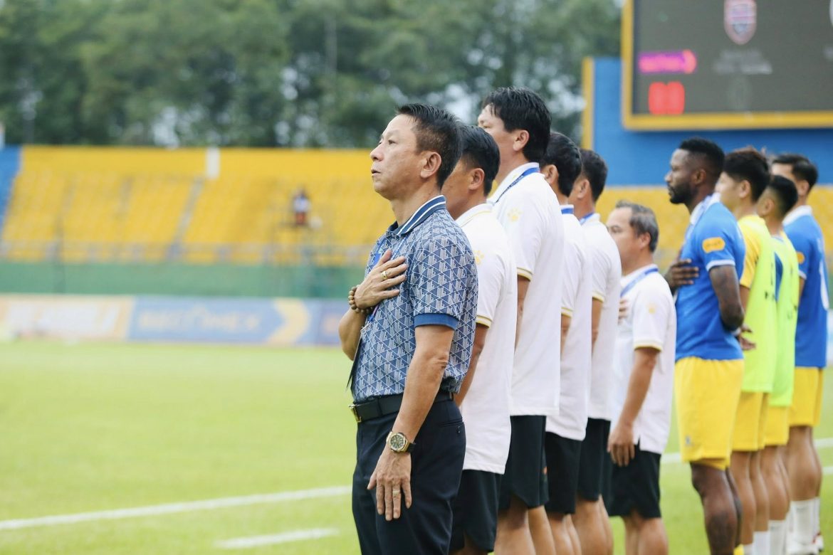 HLV Văn Sỹ Sơn xin từ chức, Quảng Nam chưa đưa ra quyết định