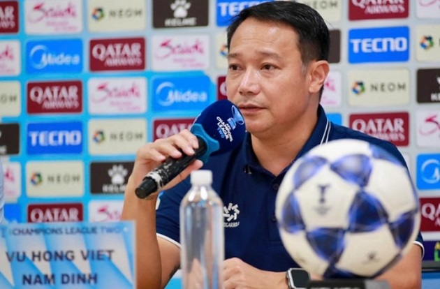 HLV Vũ Hồng Việt tự tin giành chiến thắng trong trận ra quân AFC Champions League Two