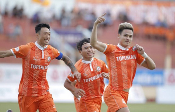 “Hồ Tấn Tài đủ khả năng thi đấu ở giải hạng Nhì Tây Ban Nha”