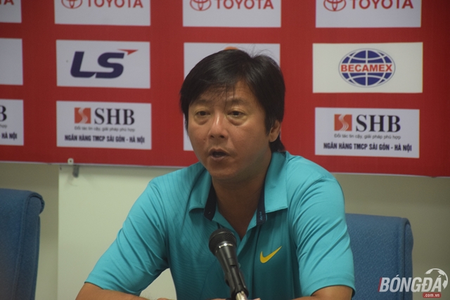 Huỳnh Đức tiết lộ lý do để Đức Chinh dự bị