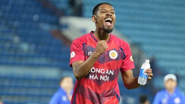 Jason Quang Vinh khóc khi lên tuyển Việt Nam