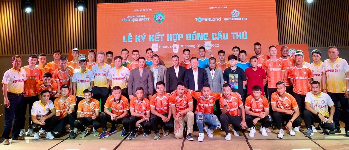 Khai màn V-League: Thử thách cho đại gia mới nổi