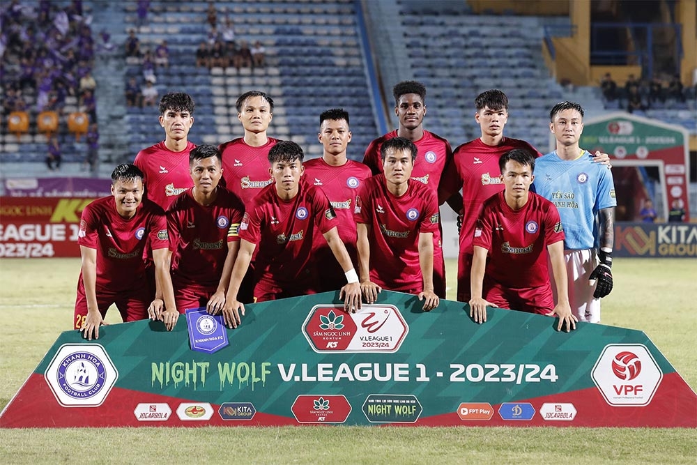 Khánh Hòa được giải cứu, V-League thở phào