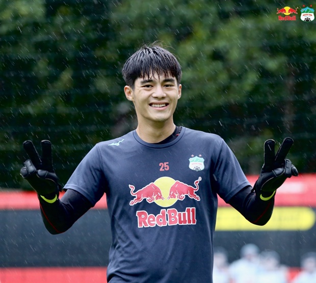 Không cần Bùi Tiến Dũng, HAGL có thủ môn mới chơi cực hay