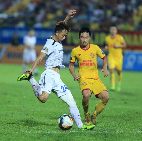 Không phải Xuân Trường, thầy Lee đặc biệt khen 1 cầu thủ sau trận thắng SHB Đà Nẵng