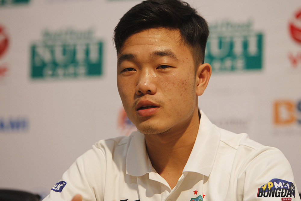 Lần thứ hai lập siêu phẩm ở V-League, Xuân Trường vẫn chưa thể vui