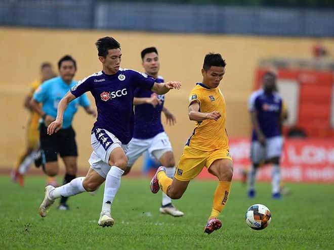 Lọt lưới 8 bàn sau 3 trận: Báo động đỏ cho Nhà vua V-League