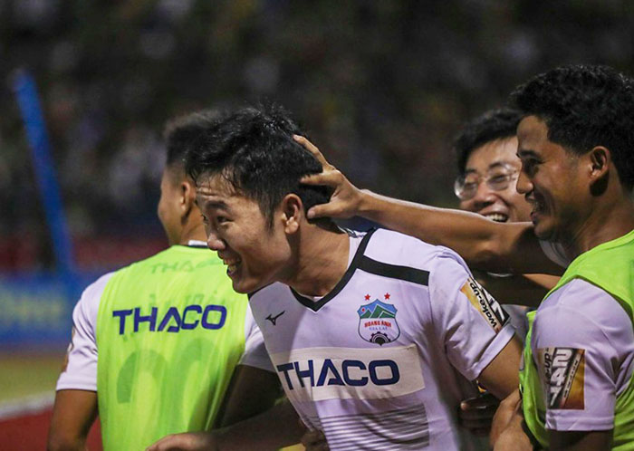 Lương Xuân Trường nói 1 điều sau khi lập cú đúp vào lưới Thanh Hoá