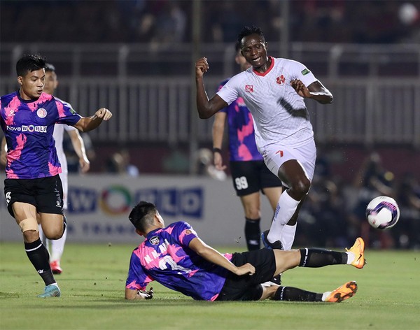 Màn đào tẩu của kẻ khốn cùng