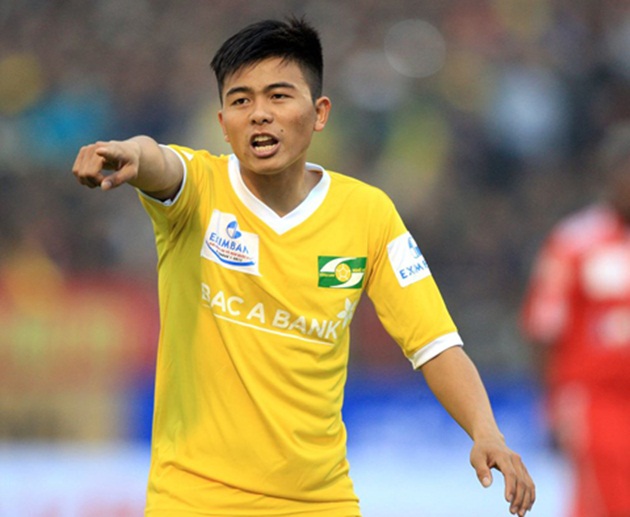 Mạnh Hùng (SLNA) bình phục nhờ… thuốc nam