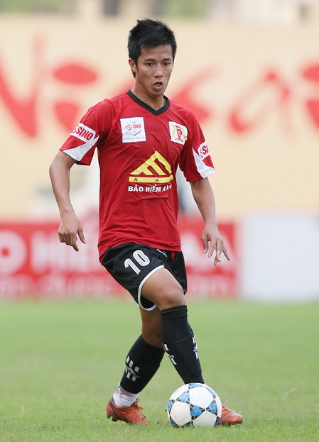 Mạnh “Kanu”: Kẻ lãng tử – chơi ngông đến chất “anh chị” trên sân cỏ