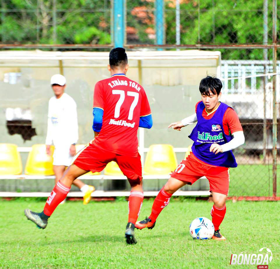 Minh Vương cùng đồng đội quyết chiến trên sân Long An