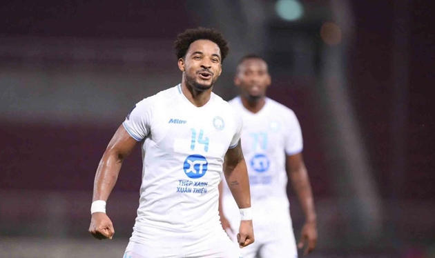 Nam Định đau đầu vì Xuân Son