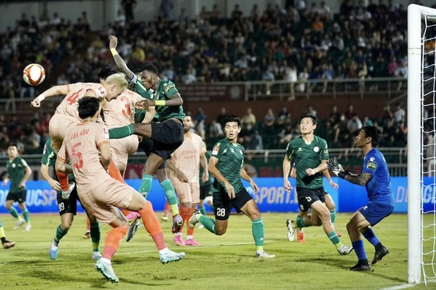 Ngựa ô thật sự của V-League lộ diện