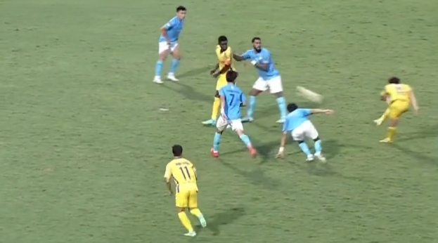 Ngược dòng trong 2 phút, SLNA giành 3 điểm ở trận chung kết ngược