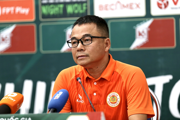 Nguyễn Filip mắc sai lầm, HLV CAHN lên tiếng