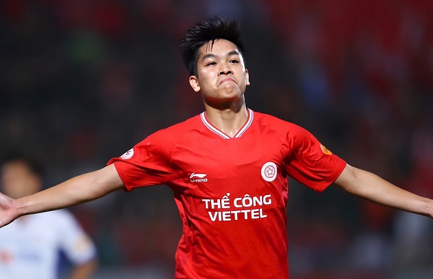 Nguyễn Hữu Thắng – “Kèo trái” xuất sắc của Viettel chờ cơ hội lên tuyển