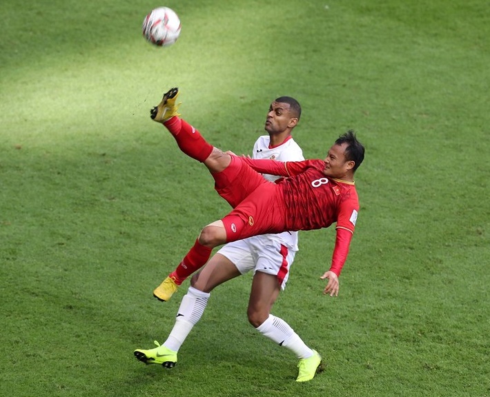 Nguyễn Trọng Hoàng: Chiến binh xứ Nghệ truyền cảm hứng cho đội bóng áo lính