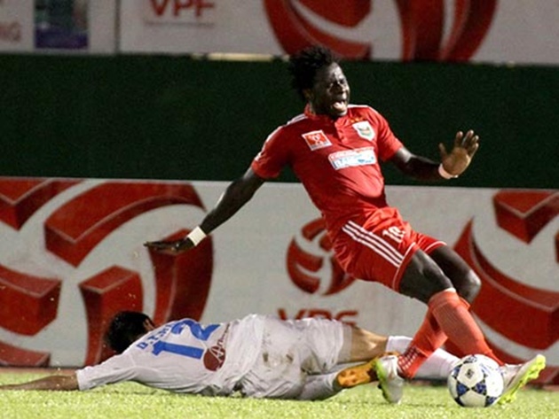 Nhà vô địch AFF Cup 2008 thử việc tại CLB TPHCM