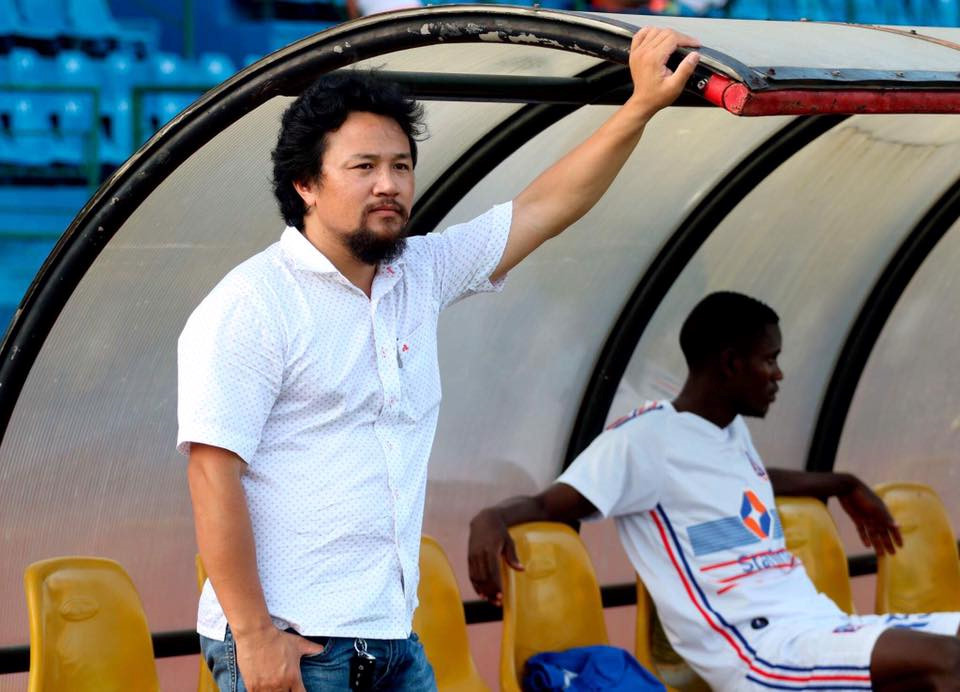 ‘Nhiều CLB V-League coi người đại diện như kẻ trục lợi’