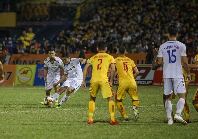 Nhờ “bóng chết”, Xuân Trường đã sống lại