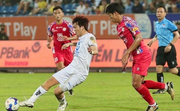 Những “món nợ ân tình” khiến V-League bị hoài nghi