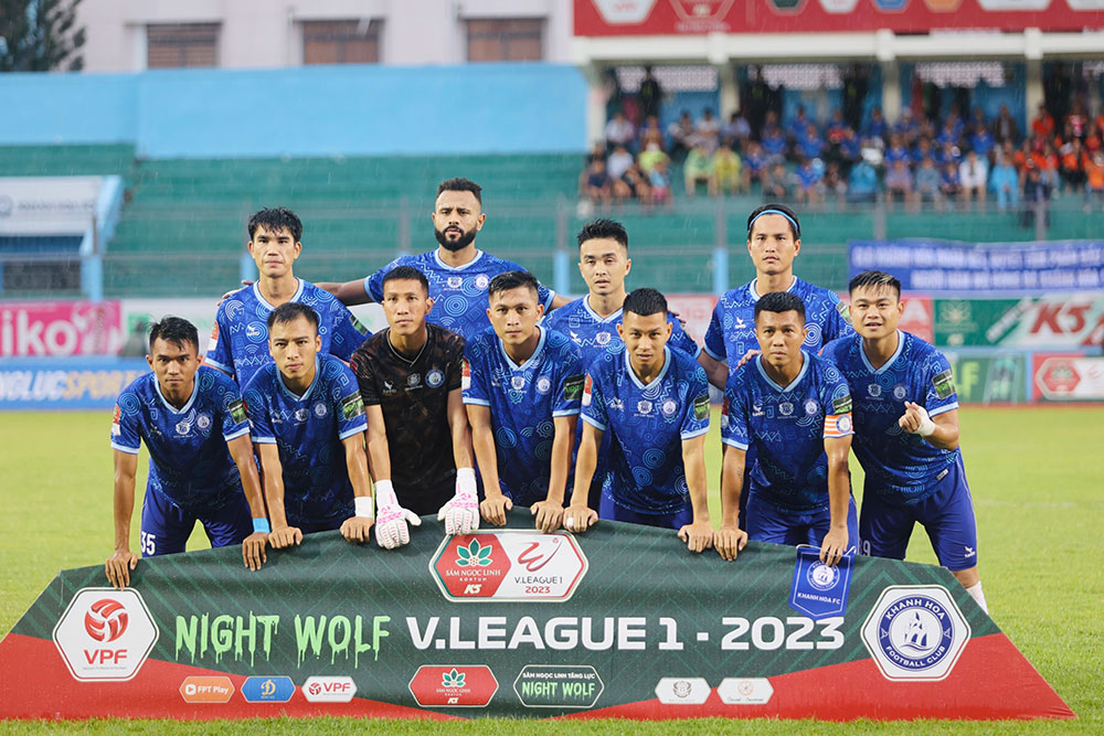 Quá khó khăn, CLB V-League tìm gấp 20 tỷ trả nợ