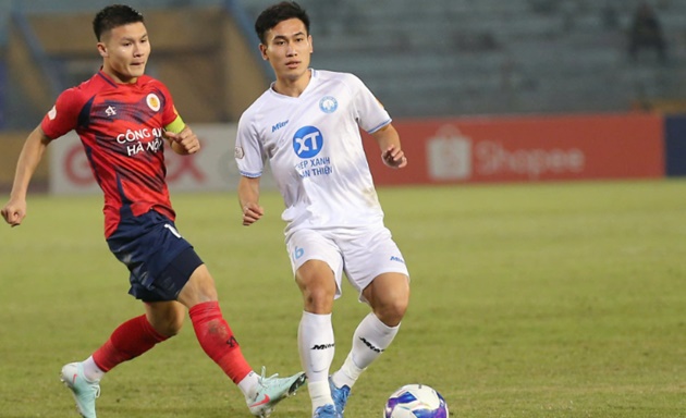 Quang Hải lập công, giữ lại 1 điểm cho CAHN