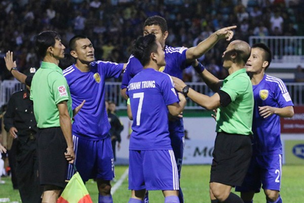 Quảng Nam FC vỡ kế hoạch bởi… ông trời