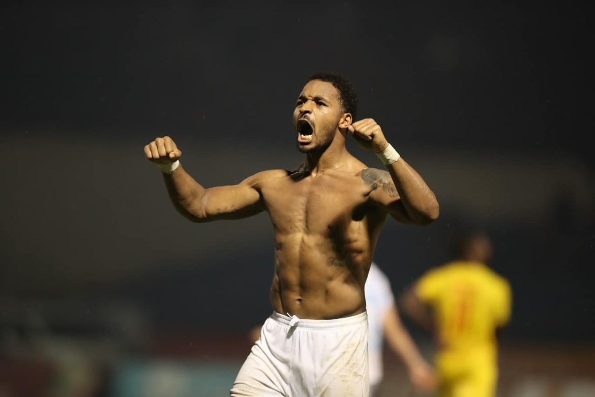 Rafaelson 31 bàn, vậy vua phá lưới nội ghi bao nhiêu bàn tại V-League 2023/24?