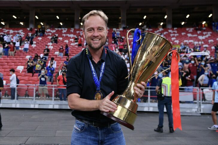 Rõ lý do đổ bể thương vụ Mano Polking đến CAHN