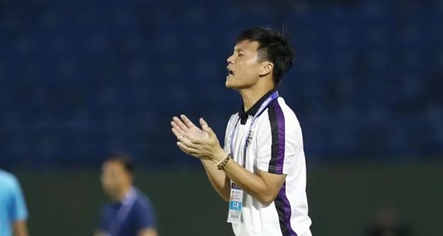 Rõ thái độ của lãnh đạo Bình Dương với HLV Nguyễn Công Mạnh