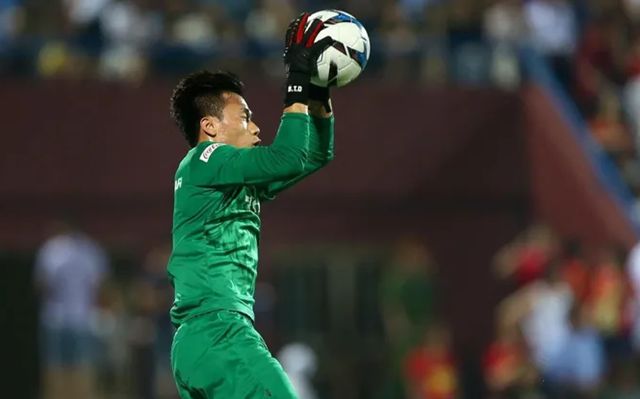 Rõ vụ Bùi Tiến Dũng trở lại HAGL