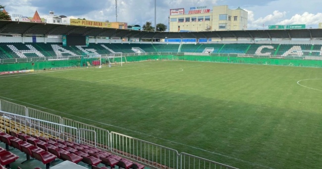 Sân Pleiku thay “áo mới”, HAGL sẵn sàng cho V-League 2025/26