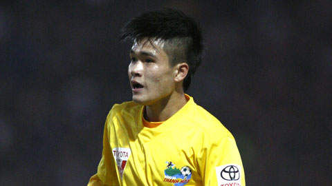 Sao trẻ của FLC Thanh Hóa ra nước ngoài điều trị chấn thương