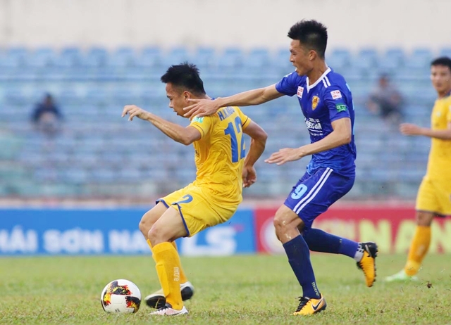 Sao trẻ lập siêu phẩm, SLNA có chiến thắng thứ 7 liên tiếp