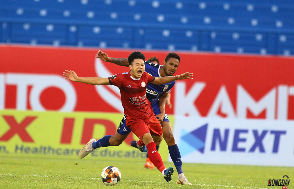 Sao V-League gia hạn 9 tỷ đồng với TP.HCM?