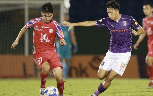 Schmidt mắc sai lầm, Bình Dương thắng trận đầu cùng HLV Anh Đức