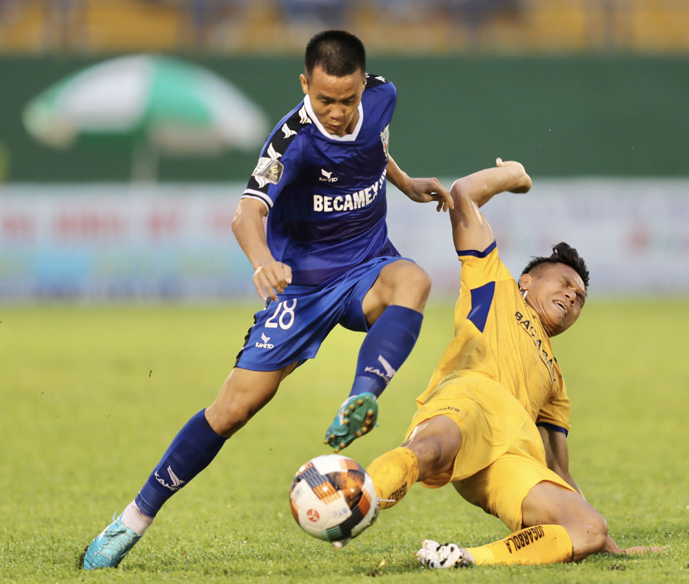 SLNA lo tìm nhà tài trợ để “giữ chân” trụ cột