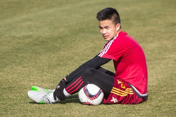 Tân binh của Viettel chạy nhiều hơn đội trưởng Liverpool