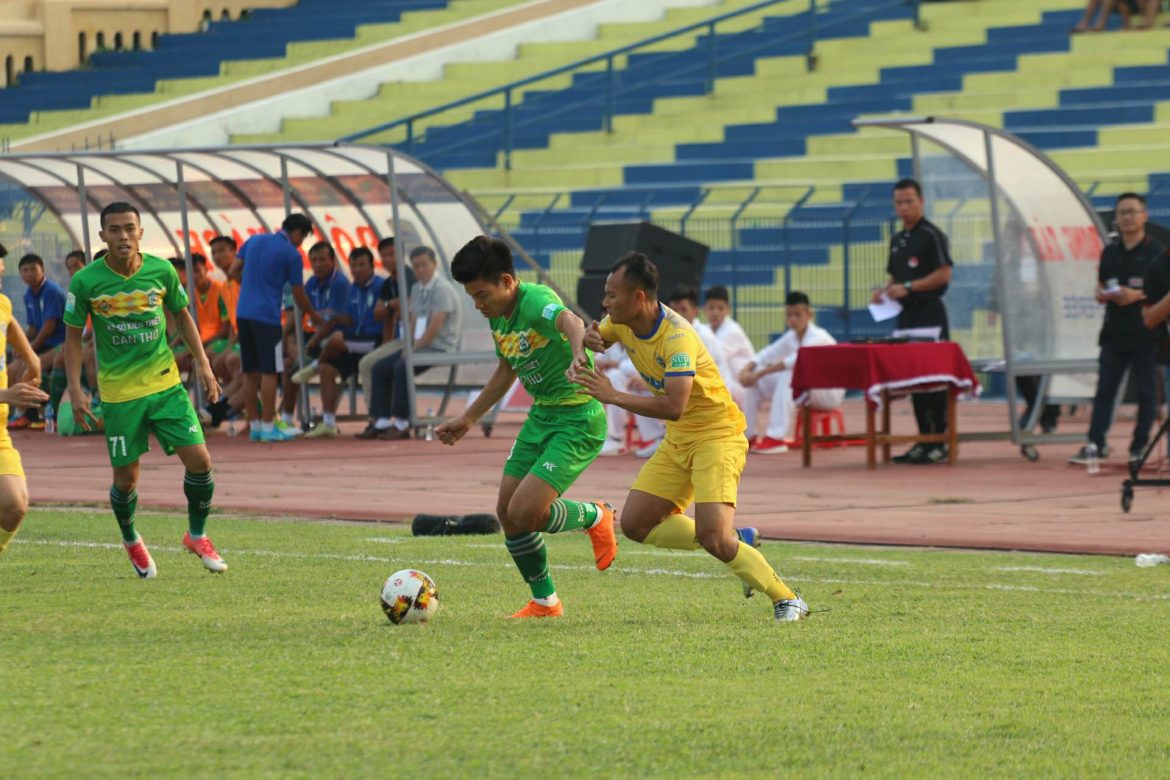 Tăng Tuấn tỏa sáng, Cần Thơ cầm hòa FLC Thanh Hóa