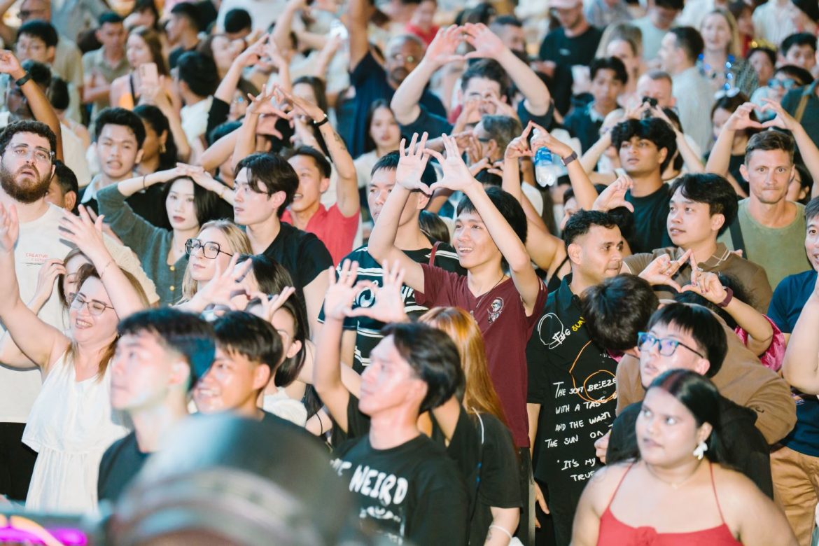 Tết Dương lịch: Phú Quốc một ngày đón 46 chuyến bay quốc tế và hàng vạn khách