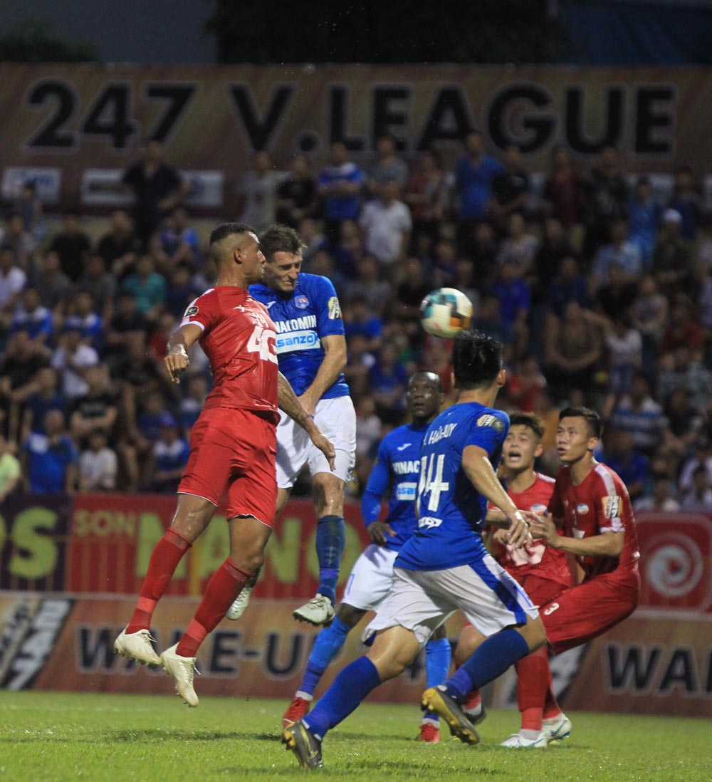 Than Quảng Ninh sẽ tạo “cơn địa chấn” tại V-League giống Quảng Nam mùa giải 2017?